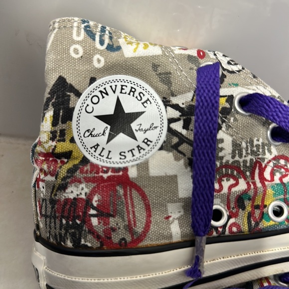 Size 3Y Graffiti Print Converse (Chuck Taylor) - Picture 7 of 8